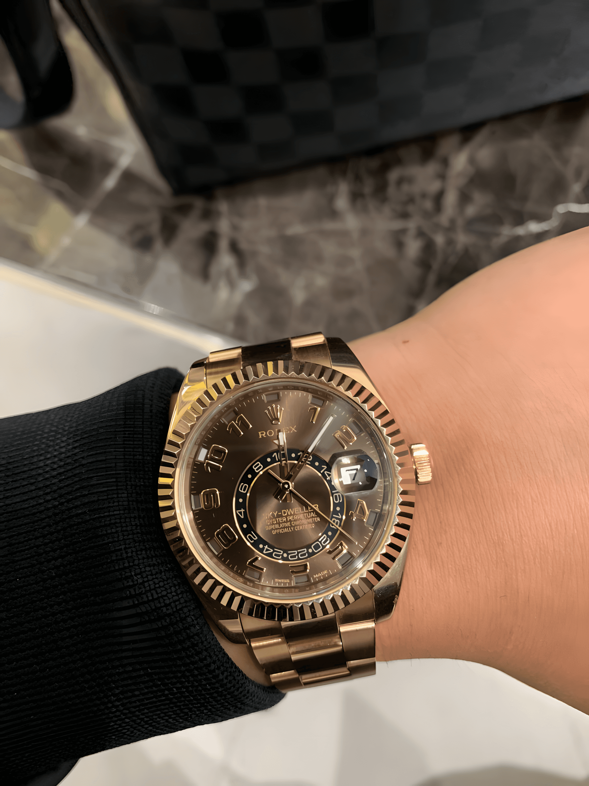 Exclusive Watch 3